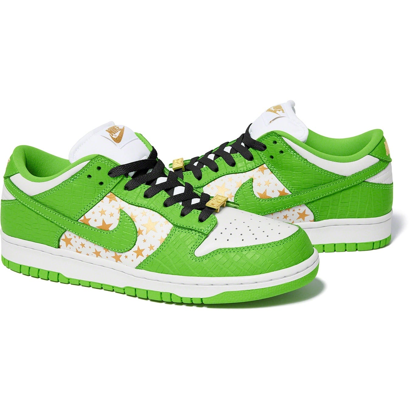 Supreme®/Nike® SB Dunk Low view 9